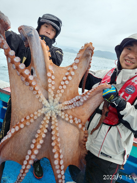 21인승비너스호 대왕문어 조황