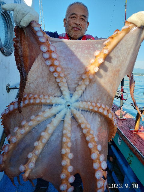 21인승 비너스호 대왕문어 대박  9/10