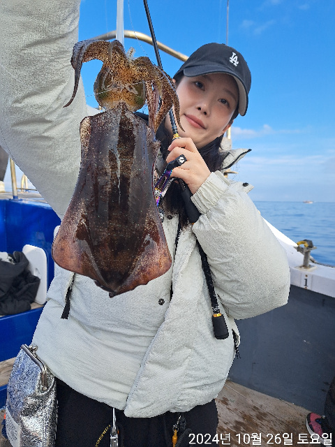 성복호 무늬오징어 굿